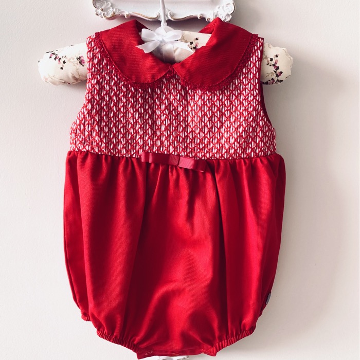 Jardineira Romper Luxo Casinha Vermelho 